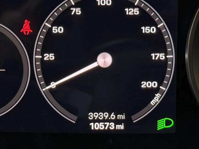 2023 Porsche 911 Carrera 4