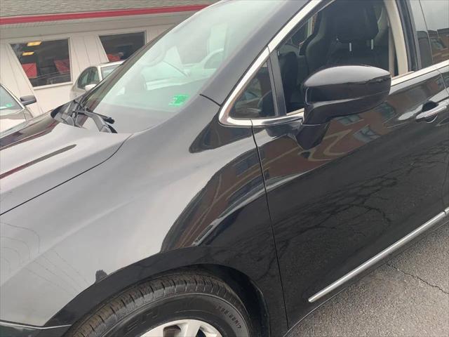 2018 Chrysler Pacifica Touring L