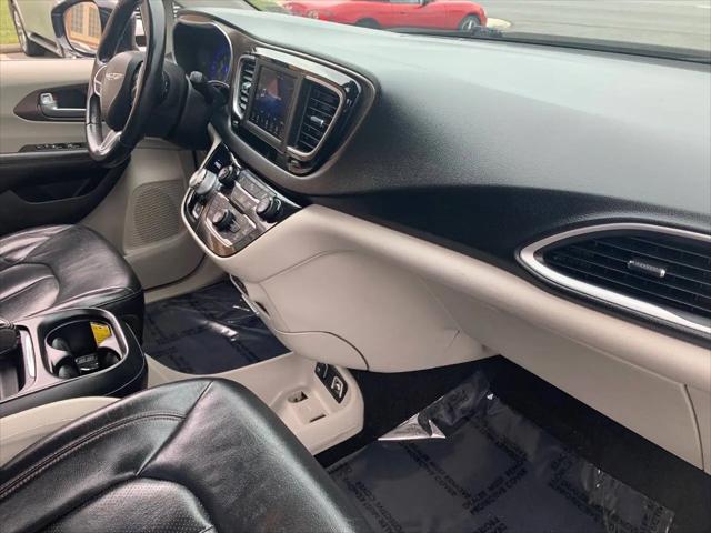 2018 Chrysler Pacifica Touring L