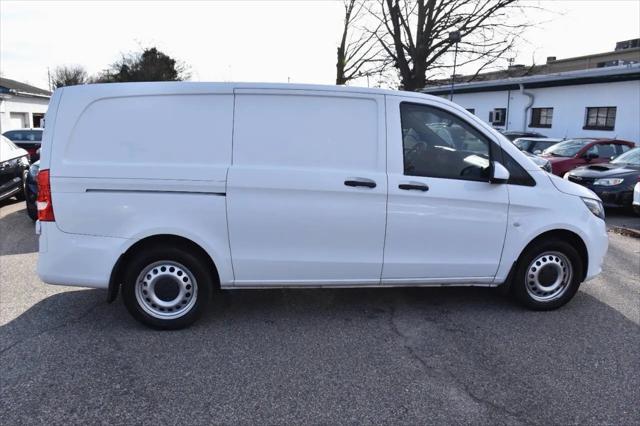 2020 Mercedes-Benz Metris Standard