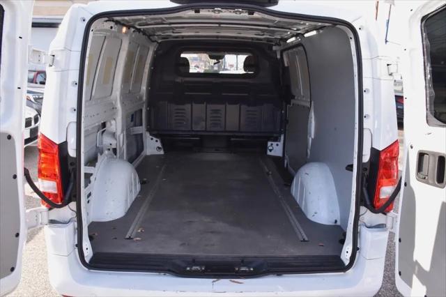 2020 Mercedes-Benz Metris Standard
