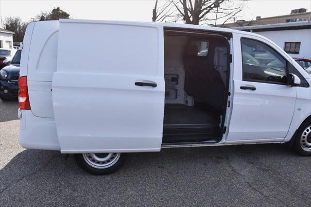2020 Mercedes-Benz Metris Standard