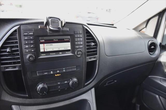 2020 Mercedes-Benz Metris Standard