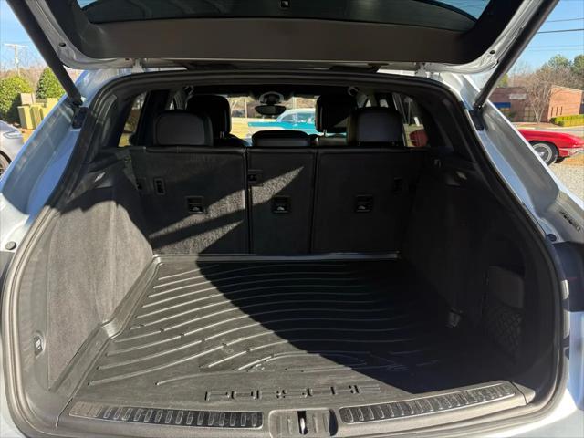 2015 Porsche Macan Turbo