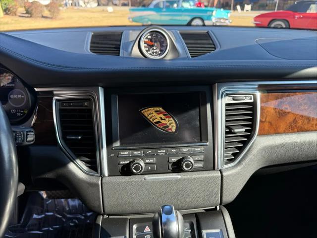 2015 Porsche Macan Turbo