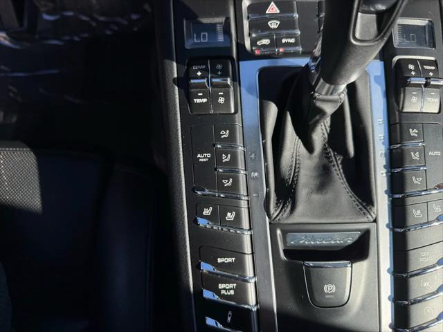 2015 Porsche Macan Turbo