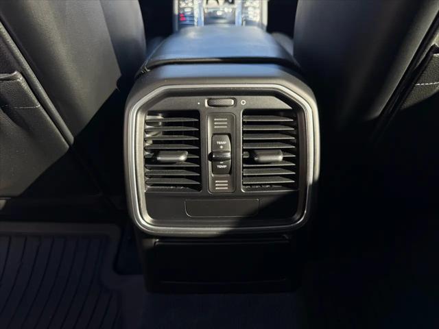 2015 Porsche Macan Turbo