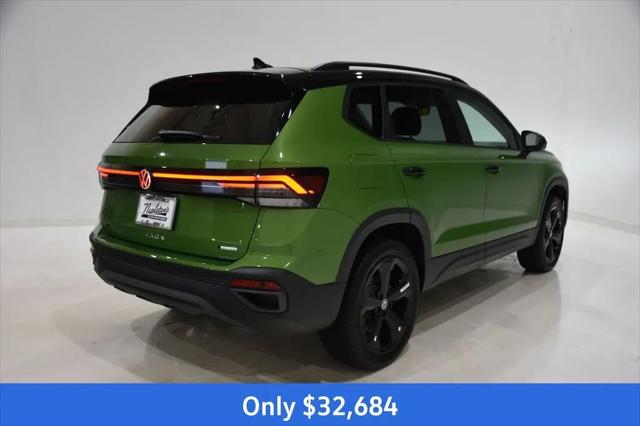 2026 Volkswagen Taos SE Black
