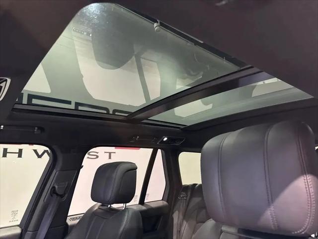2020 Land Rover Range Rover P525 HSE
