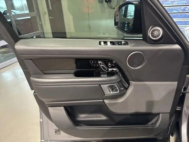 2020 Land Rover Range Rover P525 HSE