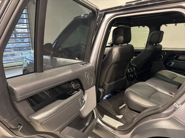 2020 Land Rover Range Rover P525 HSE