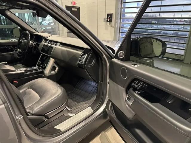 2020 Land Rover Range Rover P525 HSE