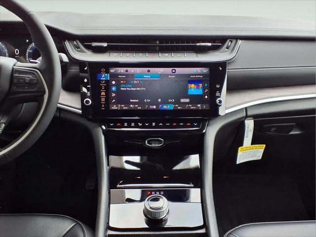 2026 Jeep Grand Cherokee Limited 4x2