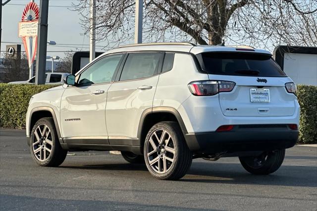 2026 Jeep Compass Latitude Altitude
