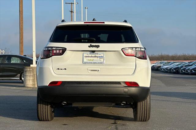 2026 Jeep Compass Latitude Altitude