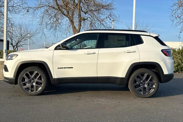 2026 Jeep Compass Latitude Altitude
