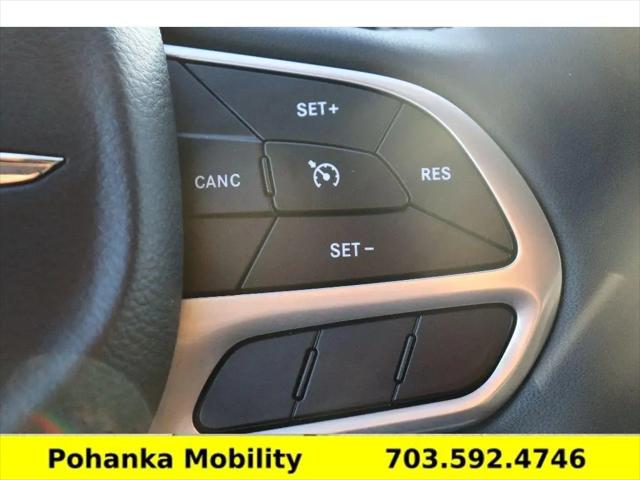 2024 Chrysler Voyager LX