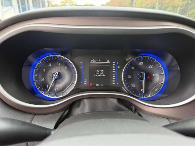 2024 Chrysler Voyager LX
