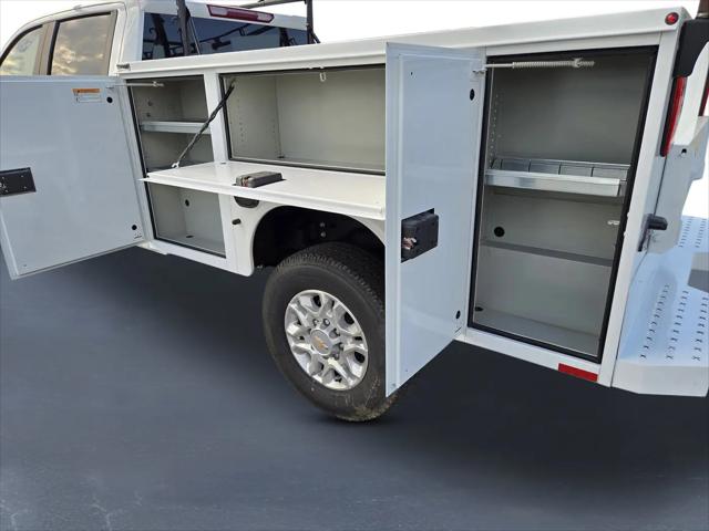 2026 Chevrolet Silverado 3500HD Crew Cab, Long Bed, WT Dual Rear Wheel, RWD