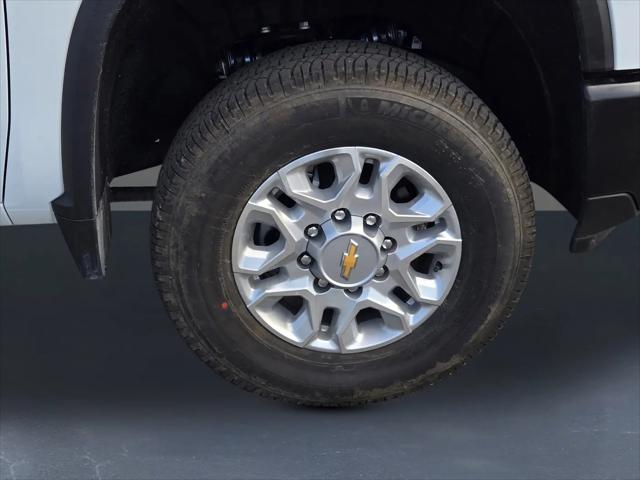 2026 Chevrolet Silverado 3500HD Crew Cab, Long Bed, WT Dual Rear Wheel, RWD