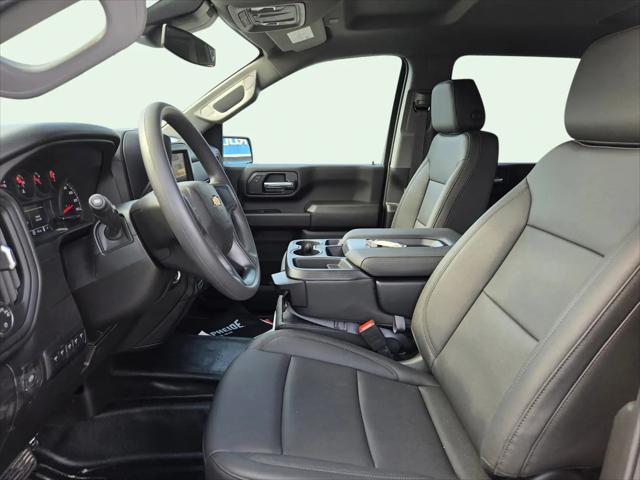 2026 Chevrolet Silverado 3500HD Crew Cab, Long Bed, WT Dual Rear Wheel, RWD