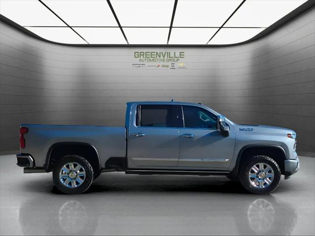 2024 Chevrolet Silverado 2500HD 4WD Crew Cab Standard Bed High Country