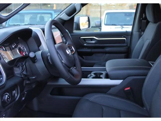 2026 Ram 1500 Big Horn Crew Cab 4x4 5'7" Box