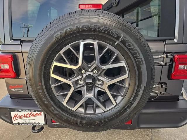 2026 Jeep Wrangler 4-Door Sahara 4x4