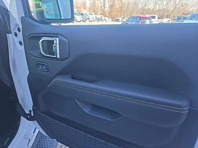 2026 Jeep Wrangler 4-Door Sahara 4x4