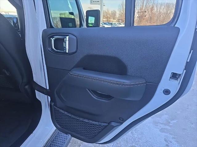 2026 Jeep Wrangler 4-Door Sahara 4x4