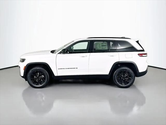 2026 Jeep Grand Cherokee Altitude 4x2