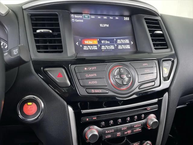 2019 Nissan Pathfinder SV