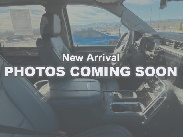 2025 GMC Sierra 3500HD 4WD Crew Cab Standard Bed Denali