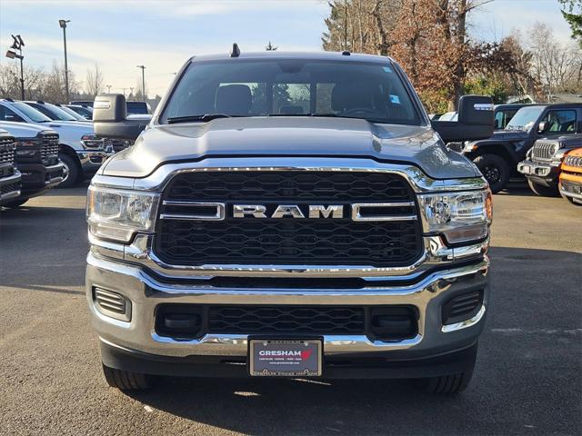 2024 RAM 3500 Tradesman Crew Cab 4x4 8 Box