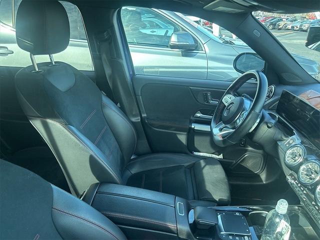 2022 Mercedes-Benz GLB 250 GLB 250