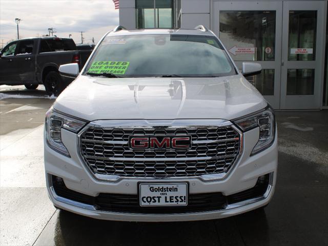2023 GMC Terrain AWD Denali