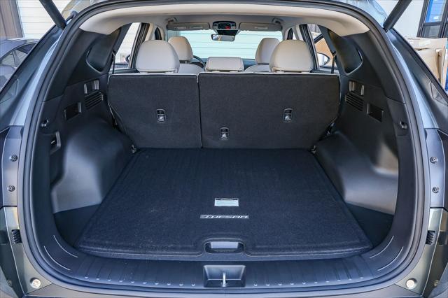 2026 Hyundai Tucson Hybrid SEL