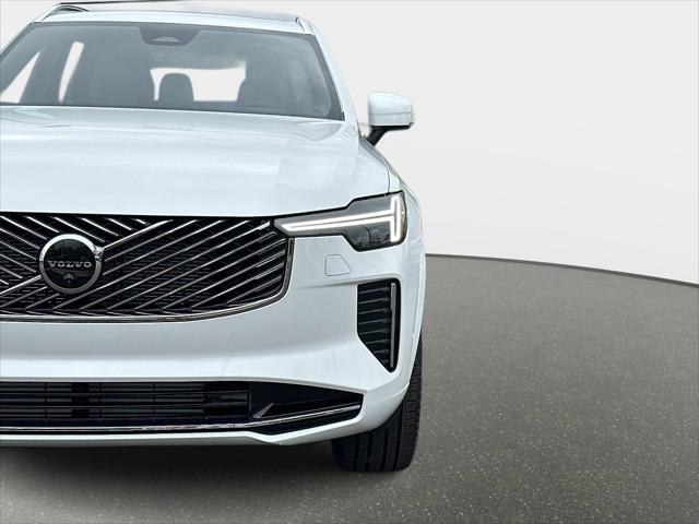 2026 Volvo XC90 Plug-In Hybrid Plus, T8 AWD, Electric/Gasoline, Bright, 6 Seats