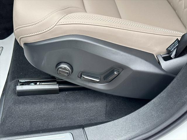 2026 Volvo XC90 Plug-In Hybrid Plus, T8 AWD, Electric/Gasoline, Bright, 6 Seats