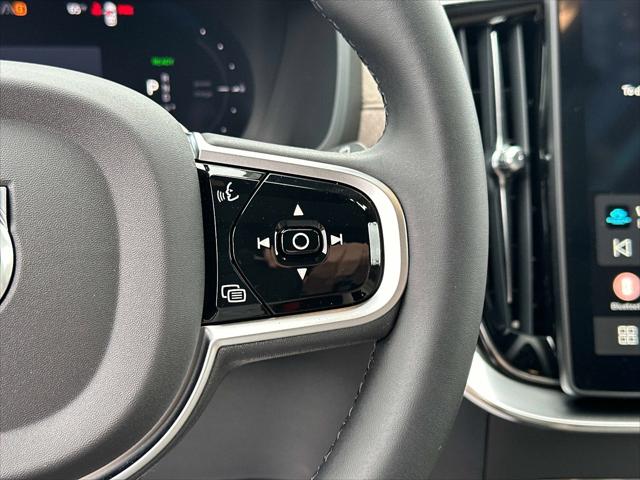 2026 Volvo XC90 Plug-In Hybrid Plus, T8 AWD, Electric/Gasoline, Bright, 6 Seats