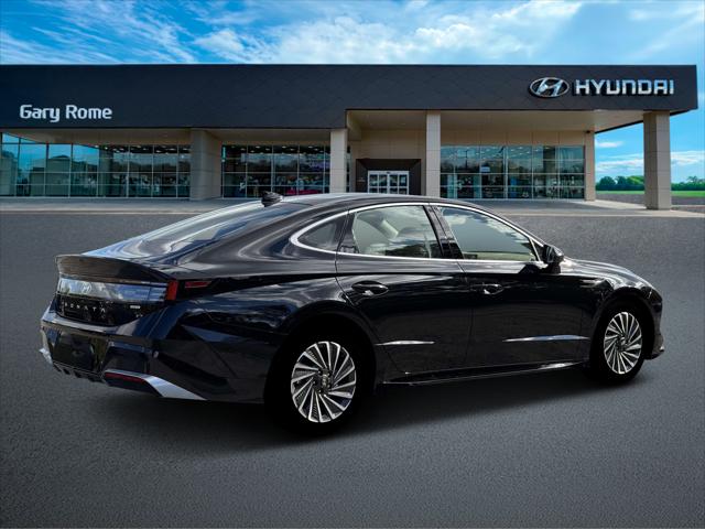 2026 Hyundai Sonata Hybrid Limited