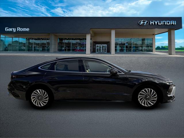 2026 Hyundai Sonata Hybrid Limited