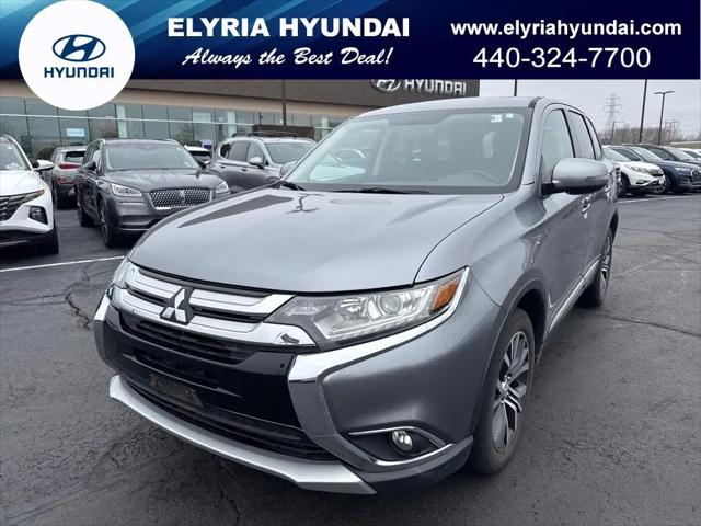 2017 Mitsubishi Outlander SE for sale in Elyria, OH