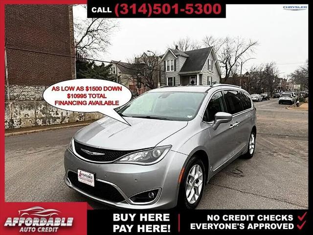 2017 Chrysler Pacifica Touring-L Plus for sale in St. Louis, MO