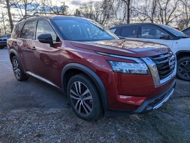2023 Nissan Pathfinder Platinum 4WD