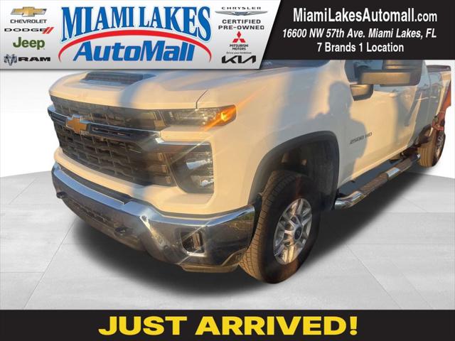 2024 Chevrolet Silverado 2500HD 4WD Crew Cab Standard Bed LT