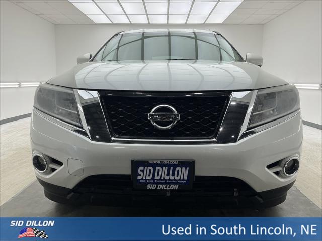 2015 Nissan Pathfinder SL 2015 Nissan Pathfinder SL