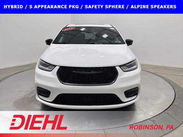 2023 Chrysler Pacifica Hybrid Limited