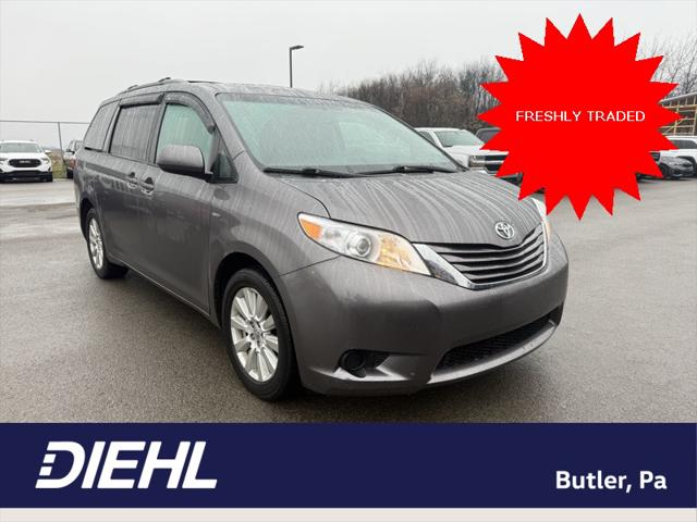 2017 Toyota Sienna LE 7 Passenger