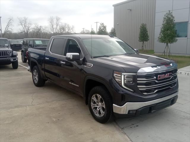 2022 GMC Sierra 1500 4WD Crew Cab Short Box SLT